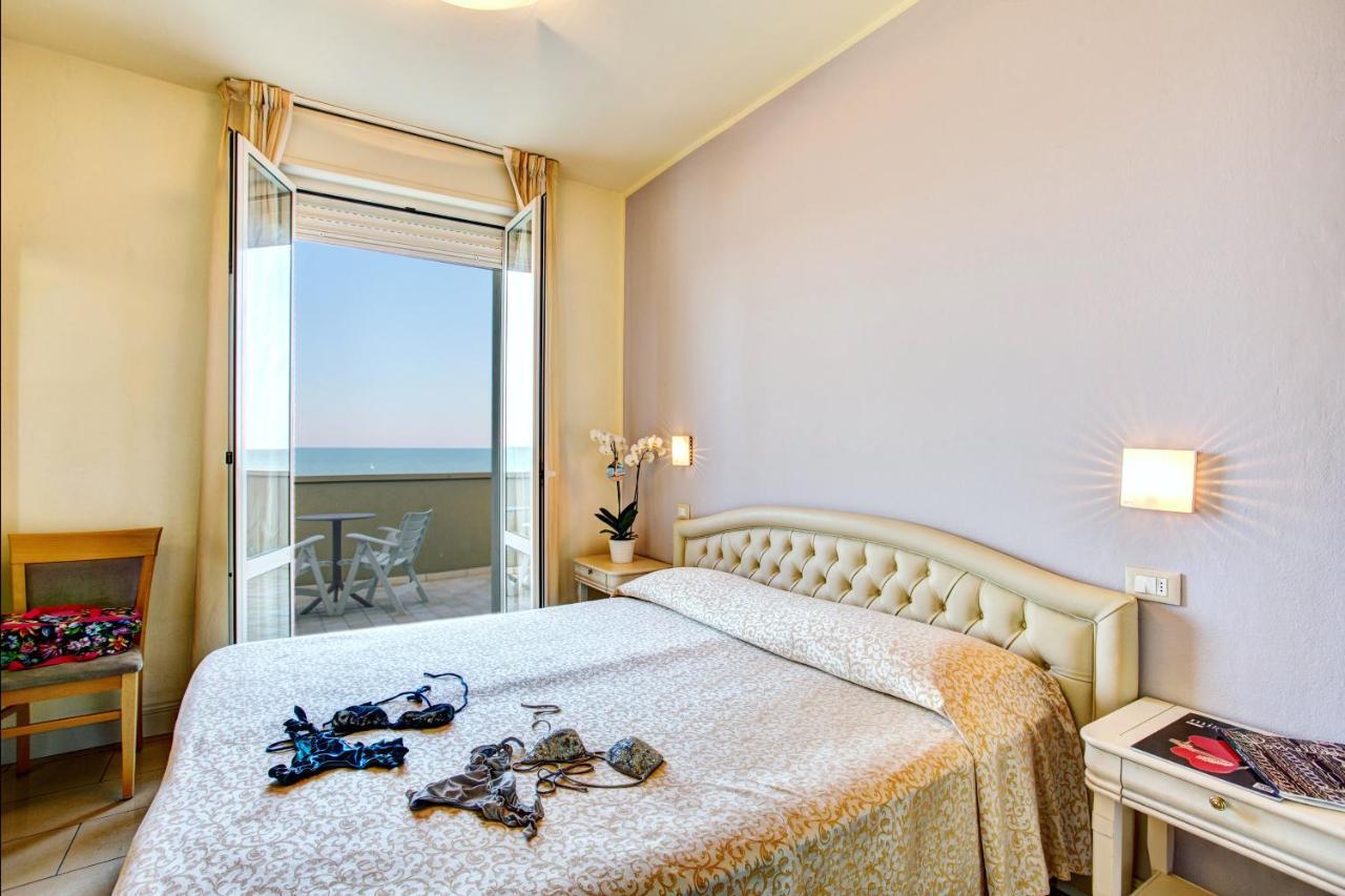 Brasil Seaview Hotel Мілано-Маріттіма Екстер'єр фото
